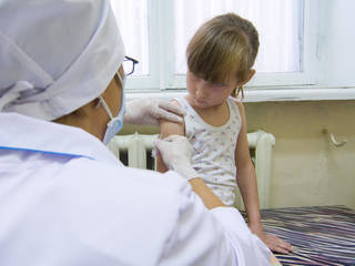 Вспышка энтеровирусной инфекции зафиксирована в одной из гимназий Усть-Каменогорска