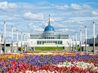 Назарбаев назначил ряд послов Казахстана