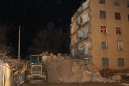 В Кызылорде обрушилась часть многоэтажного дома