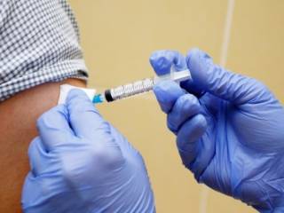 Заболевшим после получения вакцины казахстанцам нужно будет прививаться повторно