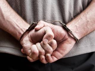 К 9 годам тюрьмы приговорили экс-сотрудника КНБ за попытку изнасилования