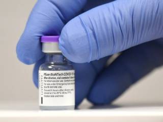 200 000 доз вакцины Pfizer ожидают в ВКО