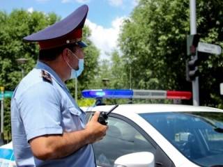 В Казахстане начали проверять автомобили с российскими номерами