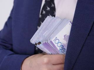 Казахстан ухудшил позиции в мировом рейтинге коррупции