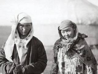 Казахские женщины и эмансипация: как это происходило в СССР?
