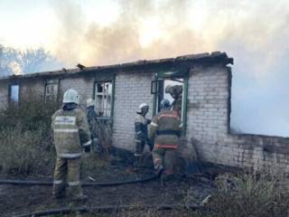 108 строений уничтожено и повреждено огнем в Костанайской области