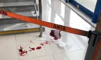 В Атырау уволен полицейский случайно выстреливший женщине в ногу