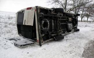 В Горной Ульбинке опрокинулся автобус с пассажирами