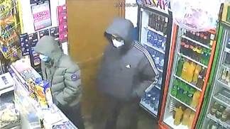 В ВКО двое мужчин совершили разбойное нападение на продуктовый магазин