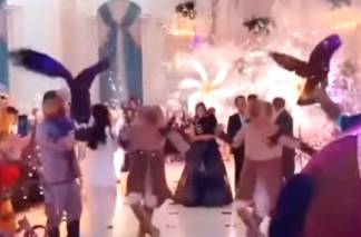 «Казахский той – бессмысленный и беспощадный»: видео со свадьбы возмутило казахстанцев