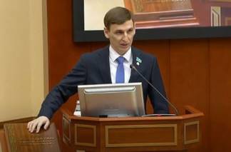 «Нужно давать отпор»: депутат Юрий Жулин ответил на провокационную статью на тему русского языка в Казахстане