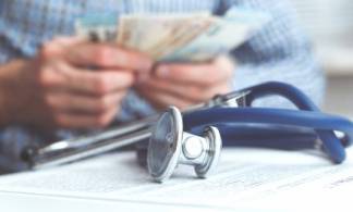 В два раза вырастут зарплаты у врачей в Казахстане