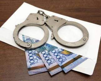 Сотрудники станции Достык задержаны за коррупцию