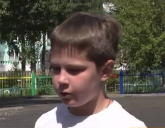 В Павлодаре восьмилетний школьник спас девочку, тонувшую в бассейне