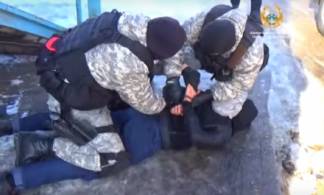 Мужчина поджог внедорожник в Усть-Каменогорске
