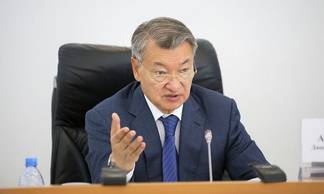 Аким Восточного Казахстана потребовал отставки акима Усть-Каменогорска