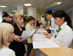 Жителям Усть-Каменогорска необходимо в обязательном порядке явиться в ЦОНы