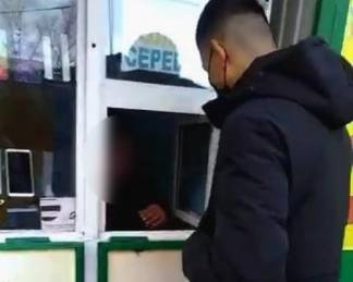 Полицейские Усть-Каменогорска проверяют бутики на факт сбыта краденных телефонов