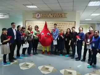 Сотрудники филиала по ВКО в рамках акции «День донора» сдали 13 литров крови