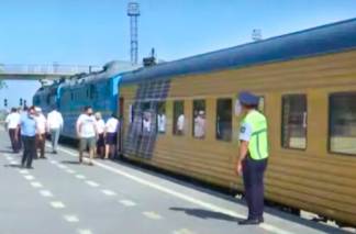 В Атырауской области запустили новый пассажирский поезд