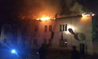 39 жителей Семея лишились дома из-за пожара