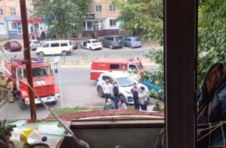 В Усть-Каменогорске из-за зажигалки в квартире выбило стекла