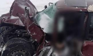 Три автомобиля столкнулись в ВКО, водитель иномарки погиб