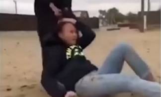 В Актюбинской области школьницы сняли на видео избиение сверстницы