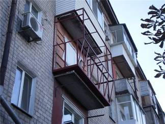 Нетрезвый усть-каменогорец пытался убежать от задержания по балконам
