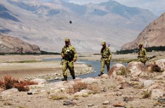 Казахстан может оказать военную помощь Таджикистану