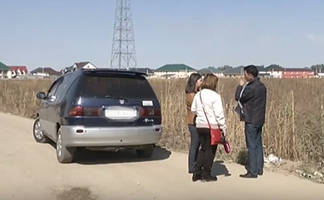 В Алматы разыскивают мужчину, который нападает с ножом на школьниц