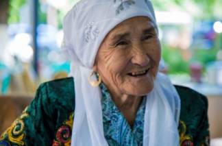 Лицам старше 65 лет ограничили передвижение по городу в Шымкенте