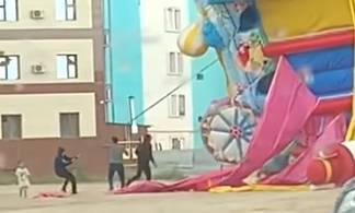 Уполномоченный по правам ребенка С. Айтпаева требует приостановить работу надувных батутов в Казахстане