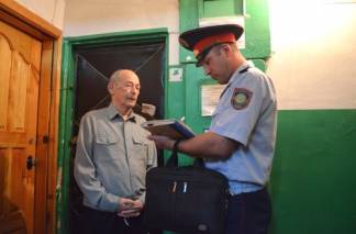 Участковые инспекторы совершат подворовой и поквартирный обход в Усть-Каменогорске