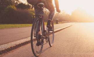 Мужчина похитил спортивный велосипед из проката