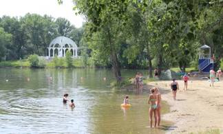 Летом в Усть-Каменогорске будут действовать всего два пляжа