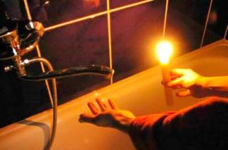 В Казахстане должники за услуги ЖКХ останутся без света, газа и воды