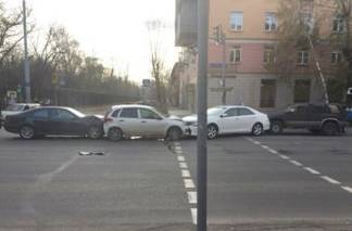 Массовое столкновение автомобилей произошло в Усть-Каменогорске