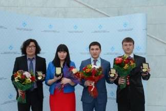 Жительница Усть-Каменогорска получила миллионную премию за свою прозу