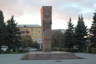 Памятник Ушанова могут демонтировать в Усть-Каменогорске